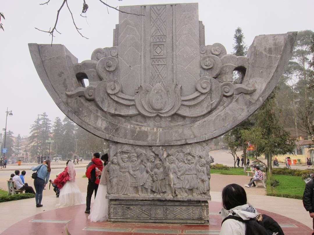 Ho Chi Minh Friendship Monument景点图片