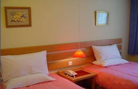 华驿精选酒店（乌鲁木齐华凌步行街店）主图