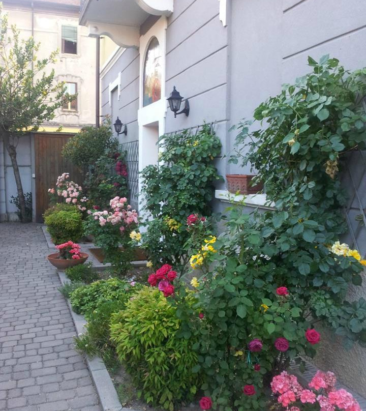 拉寇特德尔26酒店主图