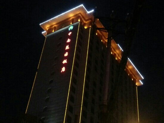 武汉融通中南花园酒店(街道口中南路地铁站店)主图