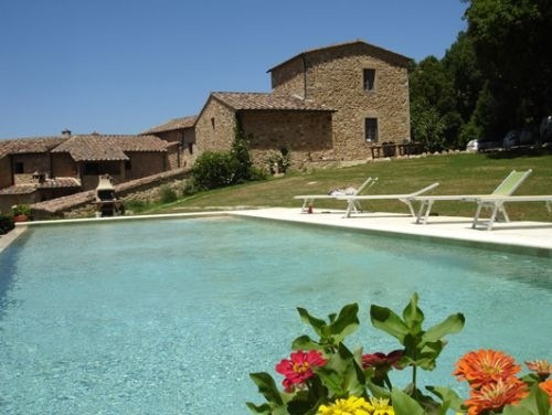 Agriturismo Verniano Five Apartments with Panoramic Pool