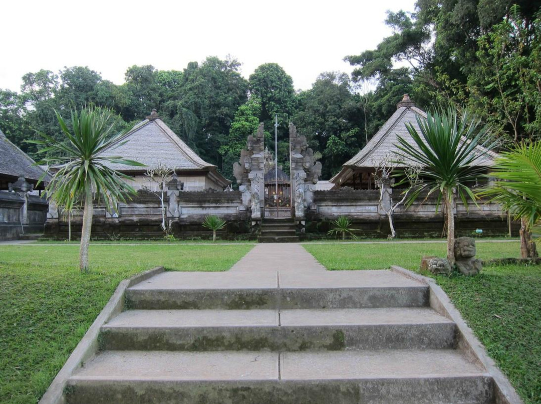 彭力布南-邦利必去景点