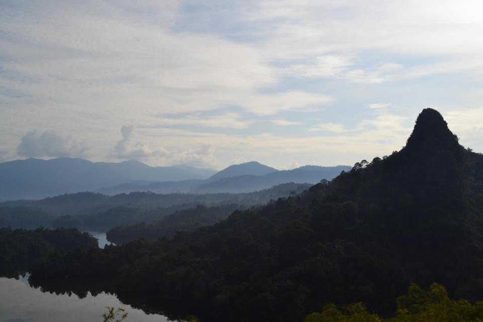 石英山脉-吉隆坡必去景点