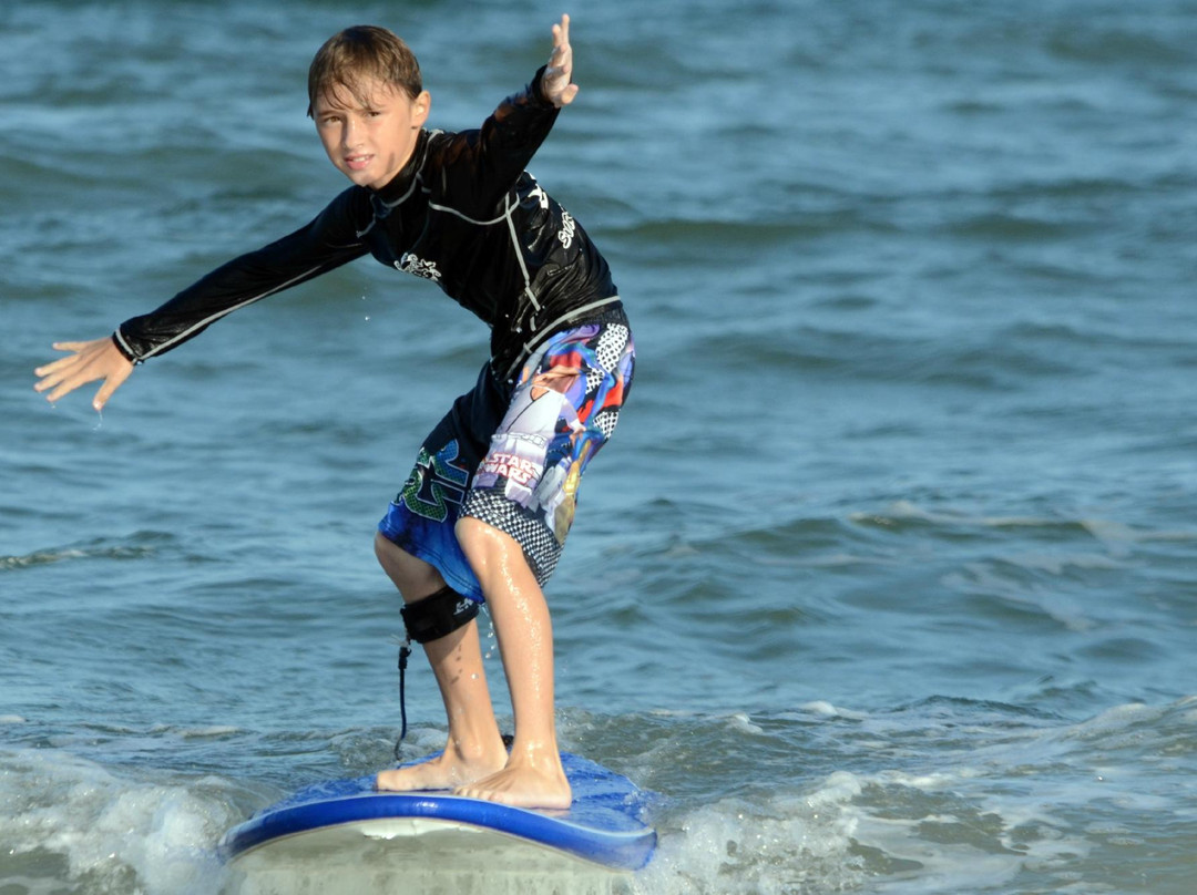 Indo Jax Surf and Kiteboard School-威尔明顿必去景点