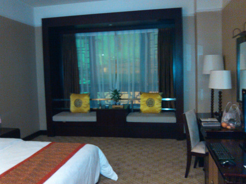 洪崖洞大酒店主图