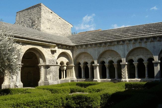 Cathédrale Notre-Dame de Nazareth景点图片
