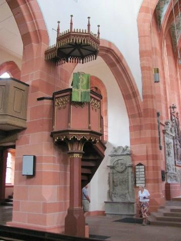 St. Marien-Kirche (Mariä Himmelfahrt)景点图片