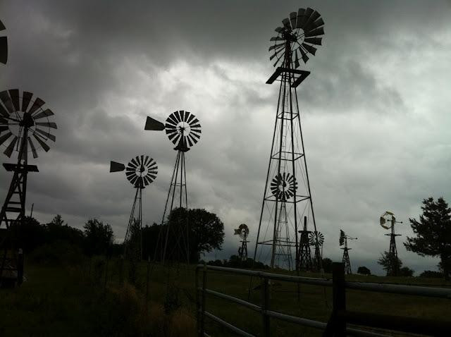 The Windmill Farm-Tolar必去景点