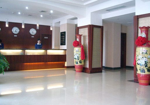 大连市威仑酒店主图