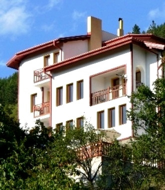 Zdravets酒店住宿-Four Seasons Retreat