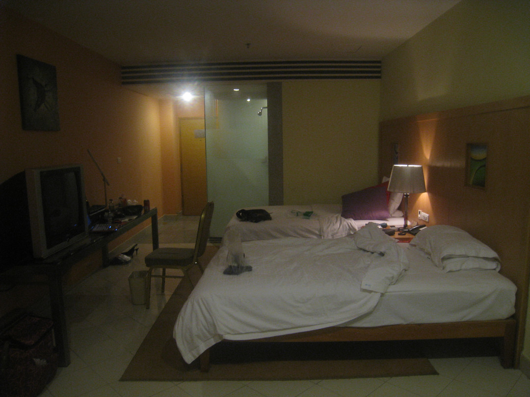 凯里大酒店主图