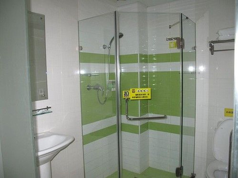 7天珠海吉大免税商场店主图