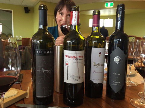 Upstairs Restaurant At Hollick