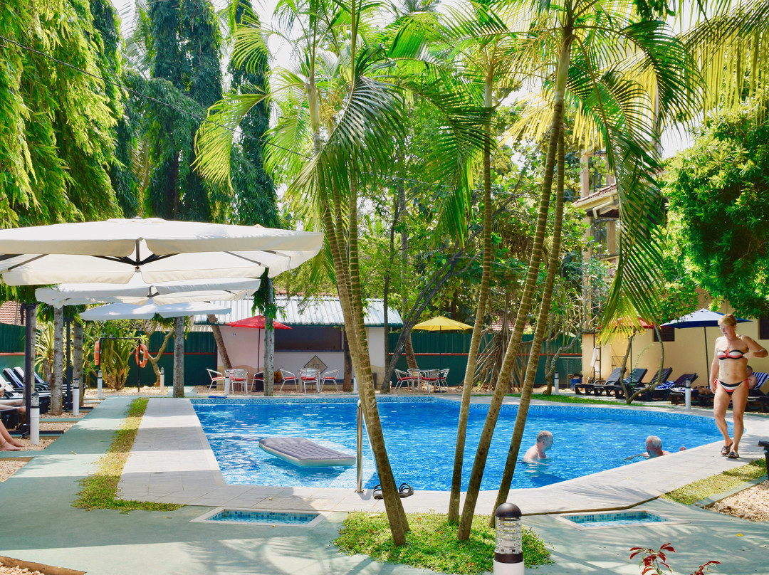 Rico Shadow Guest House and Restaurant主图