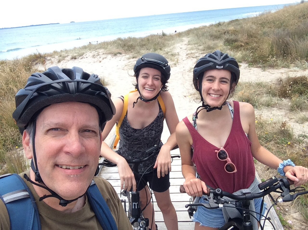 Electric Bike Hire-陶兰加必去景点