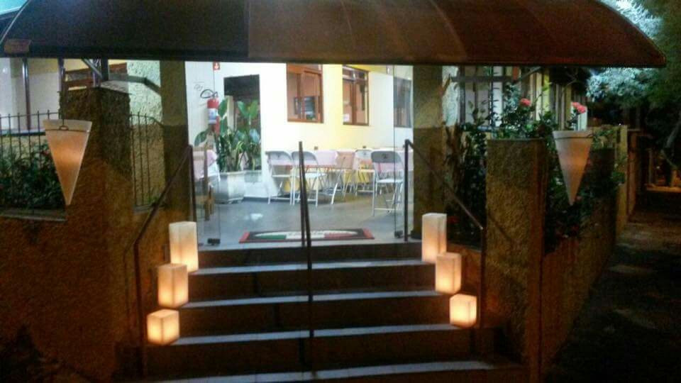 Poiano'S Masters Pizza