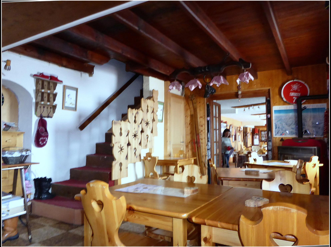 Lanslebourg Mont Cenis餐馆和美食-Le relais du Col du Mont Cenis