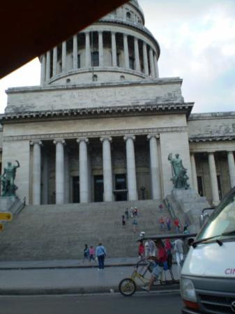 El Capitolio景点图片