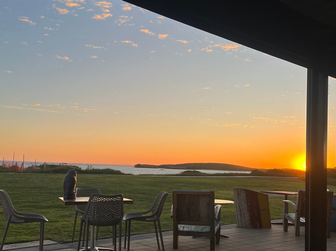 Lancelin Beach Hotel主图