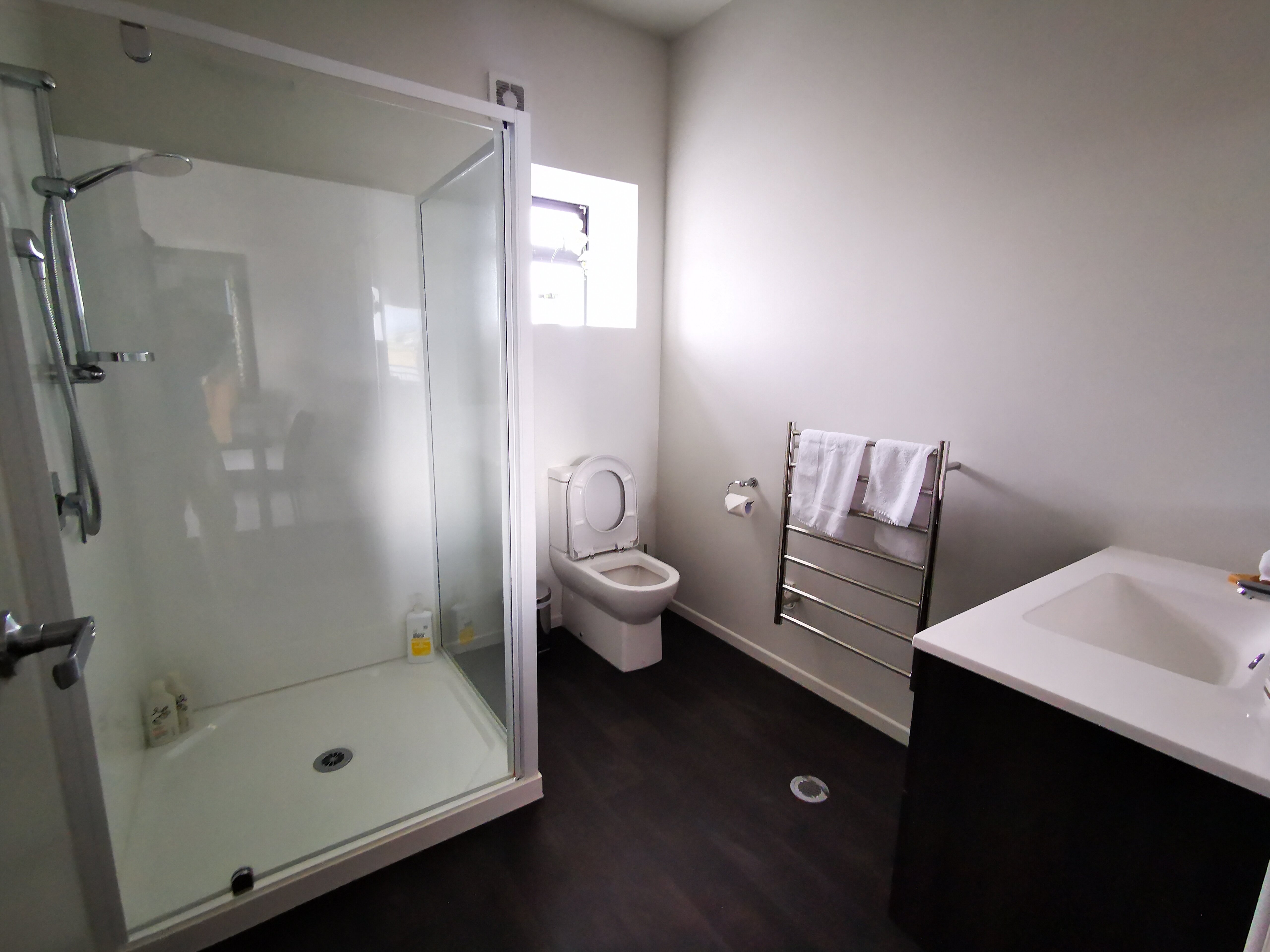 Pukaki Luxury Suites-浴室