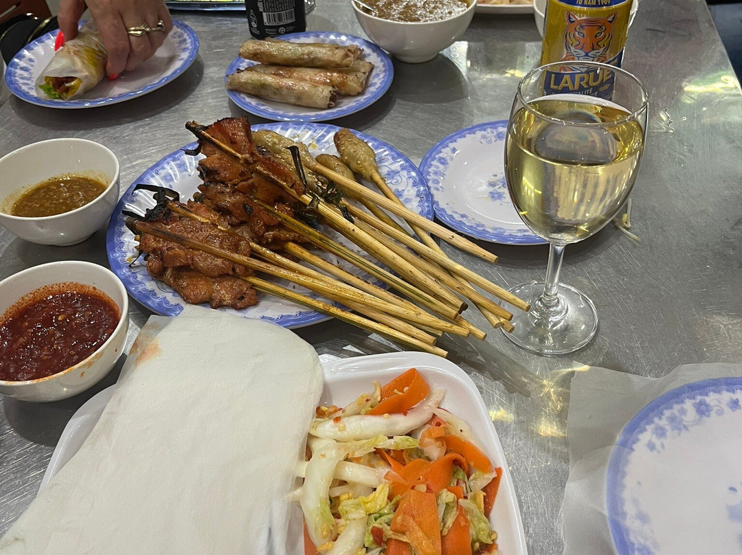 JAN Restaurant (Local Food)