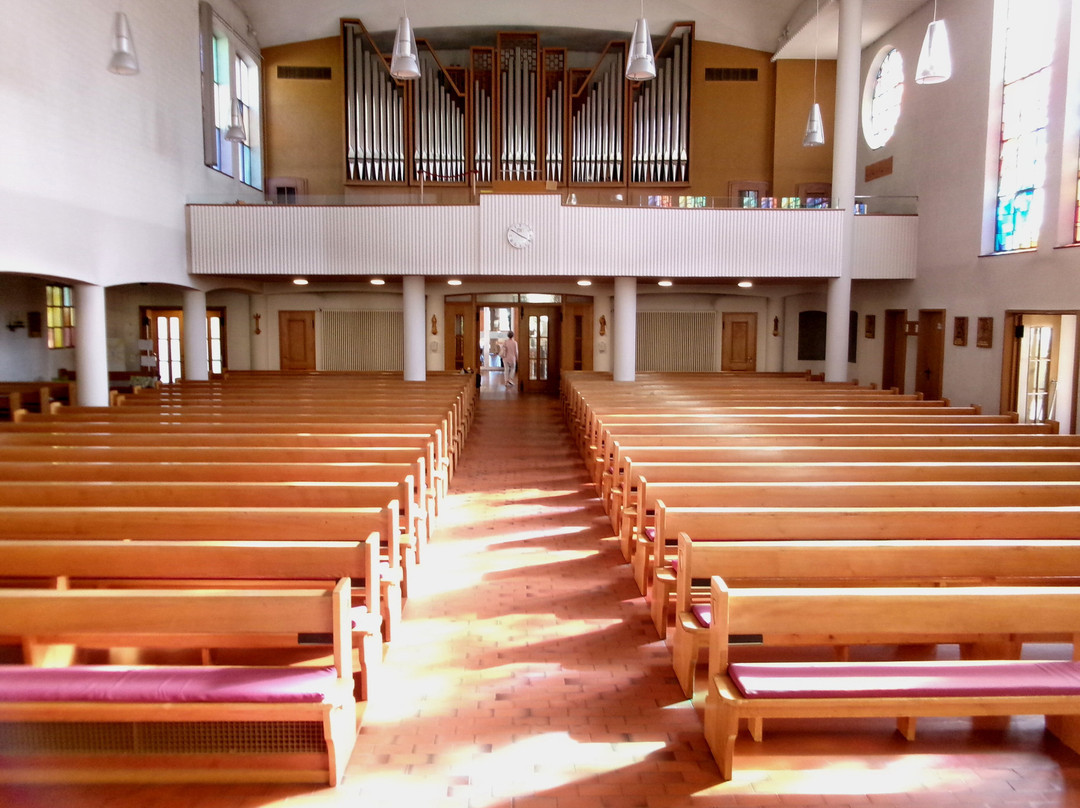 Römisch-kath. Pfarramt St. Marien-图恩必去景点