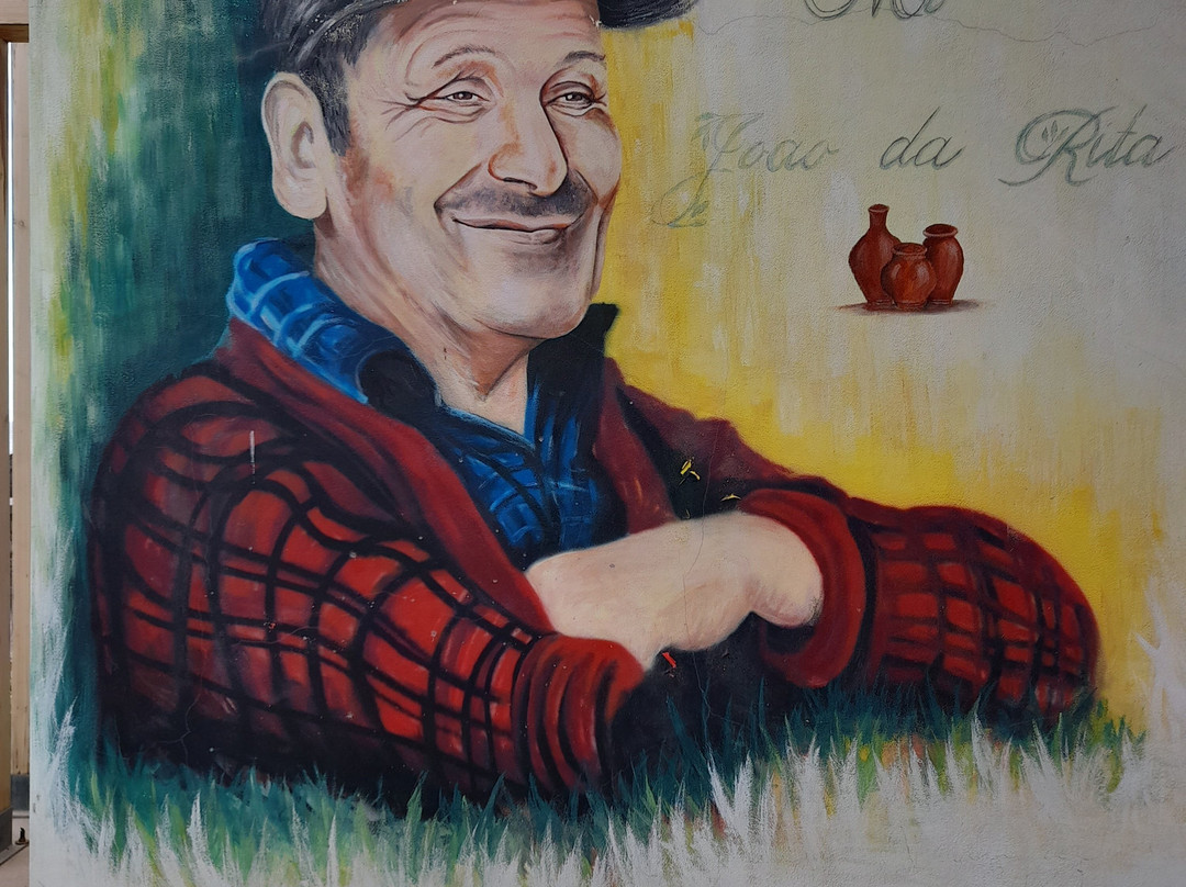 Mural 'alfarero'景点图片