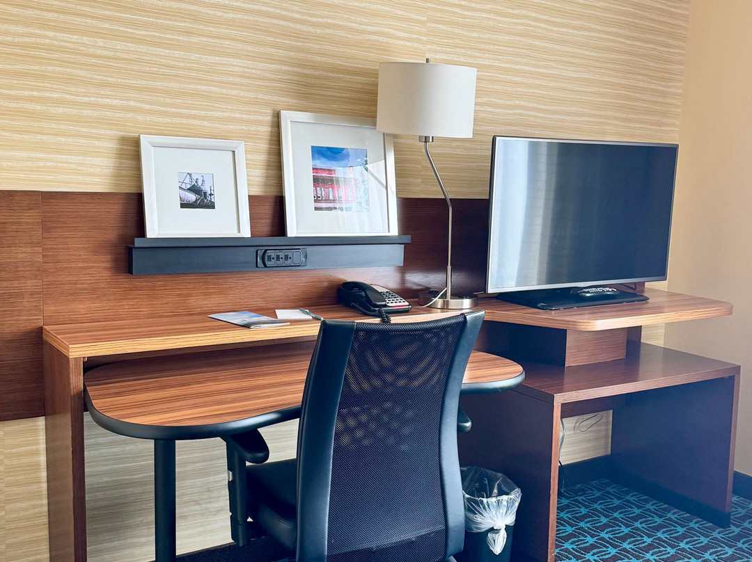 Fairfield by Marriott Inn & Suites Bowling Green主图