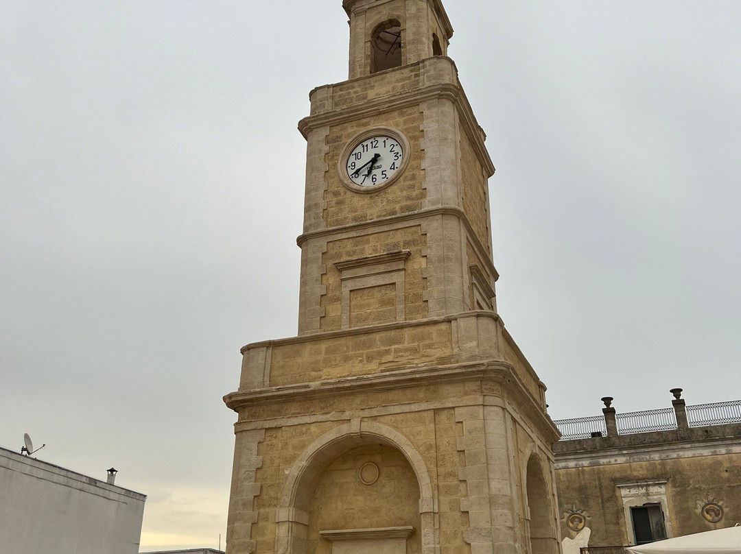 Torre dell'Orologio-Ginosa必去景点