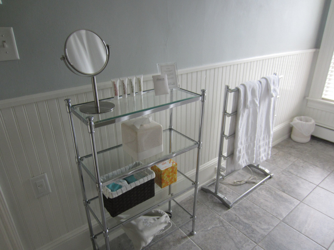 The Inn at English Meadows主图