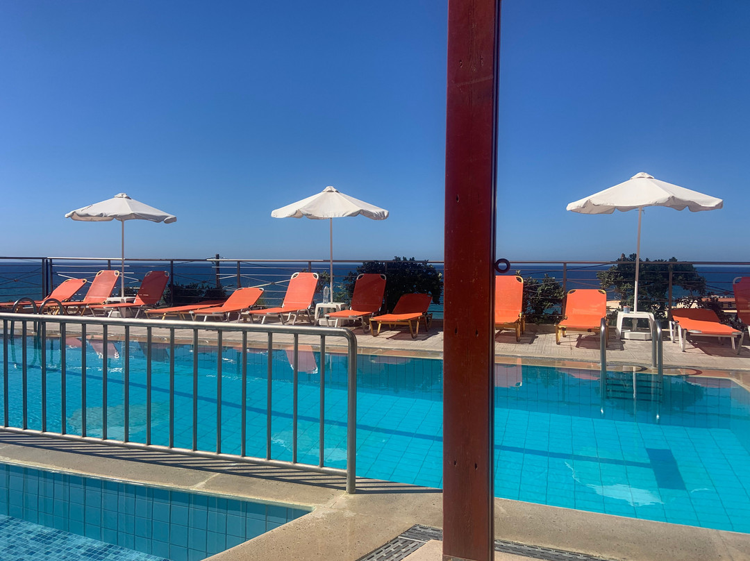 Sunrise Apartments主图