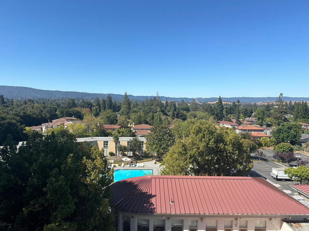 帕洛阿尔托皇冠假日酒店主图