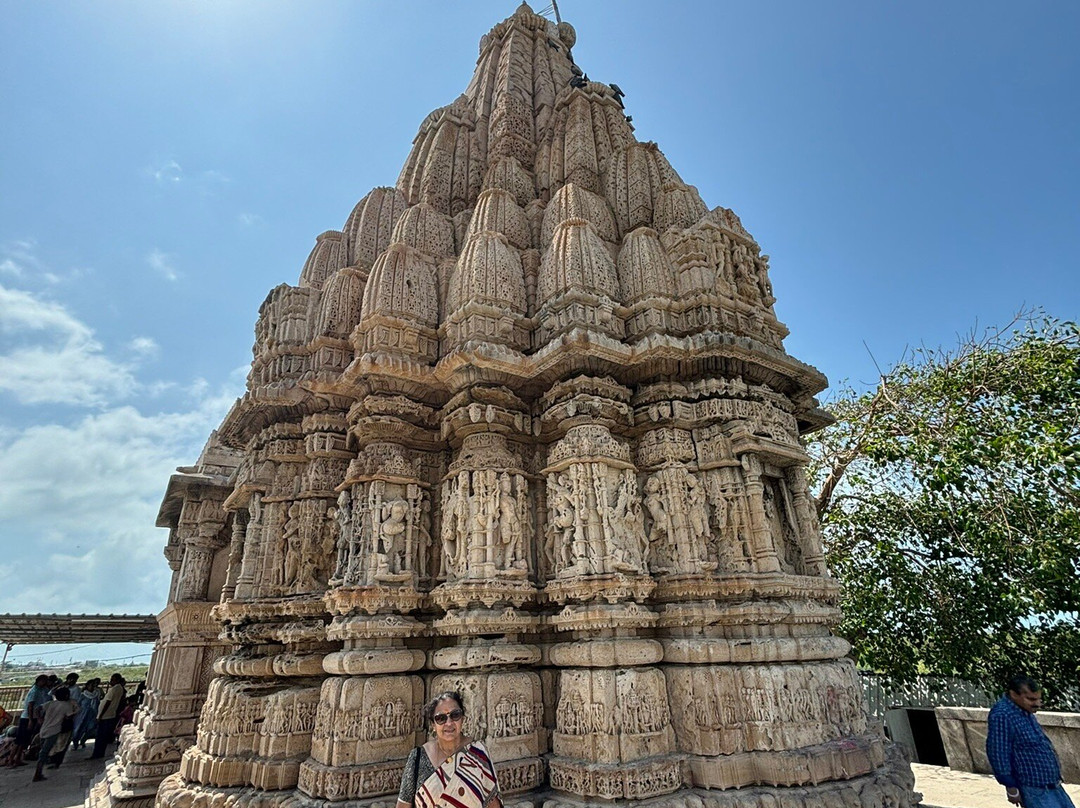 Rukmini Devi Mandir景点图片