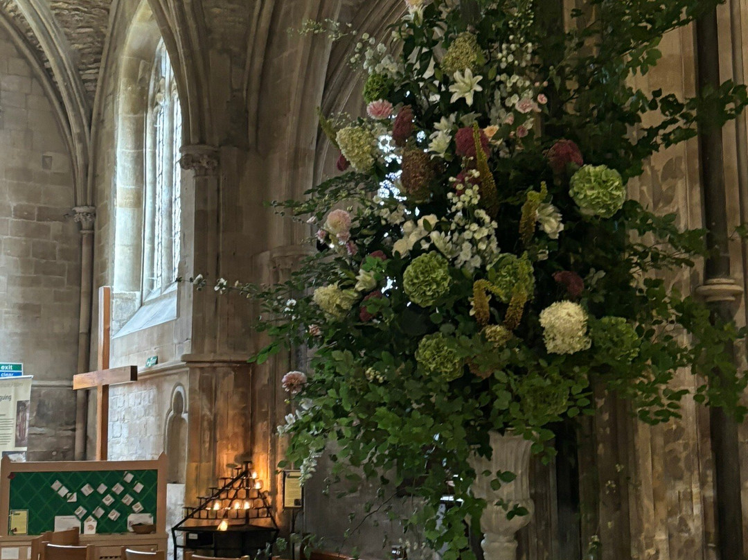 Pershore Abbey景点图片