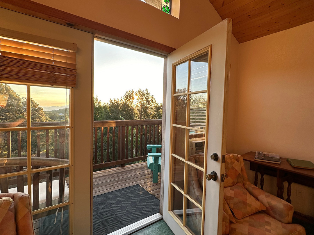 Elaine's Bed and Breakfast主图