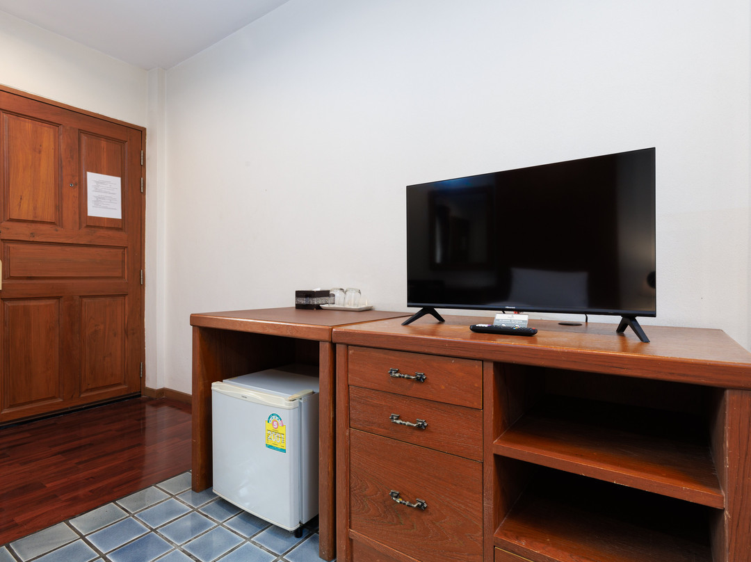 品考查理小屋主图