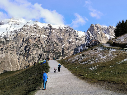格鲁班霍夫宾馆主图