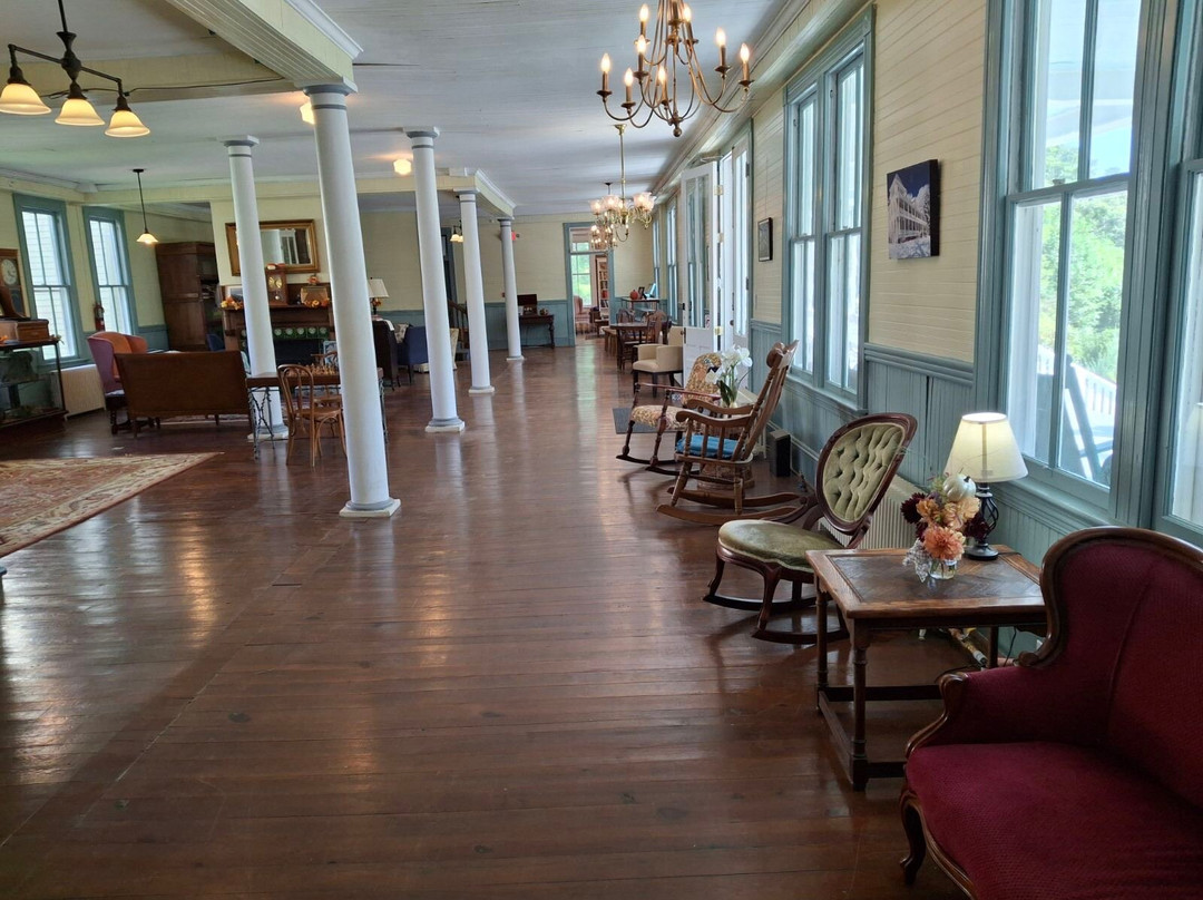 Balsam Mountain Inn
