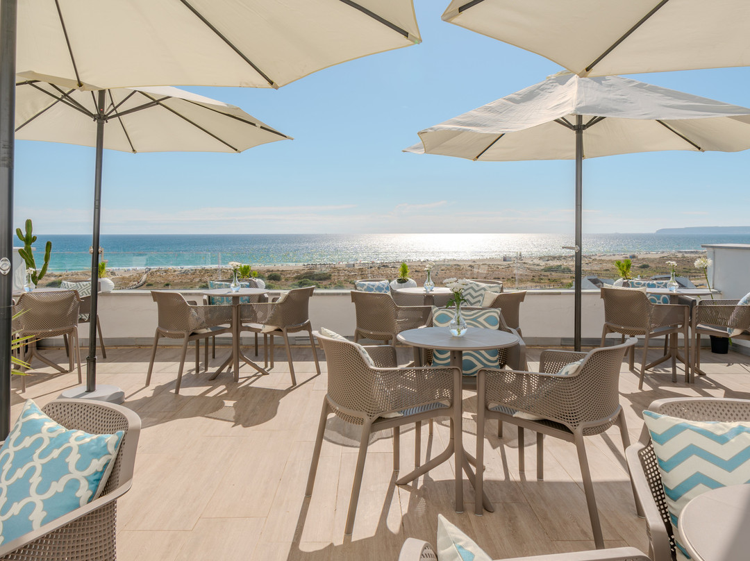 Zahara Beach Hotel主图