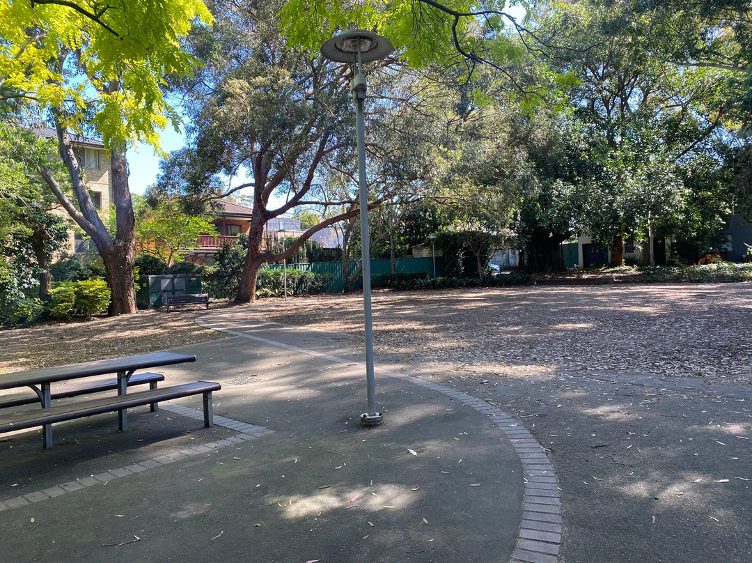 Isabella Hills Rest Area-新镇必去景点