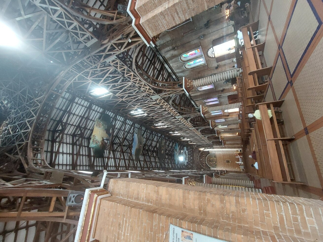 Catedral de Nuestra Señora de la Pobreza de Pereira-佩雷拉必去景点