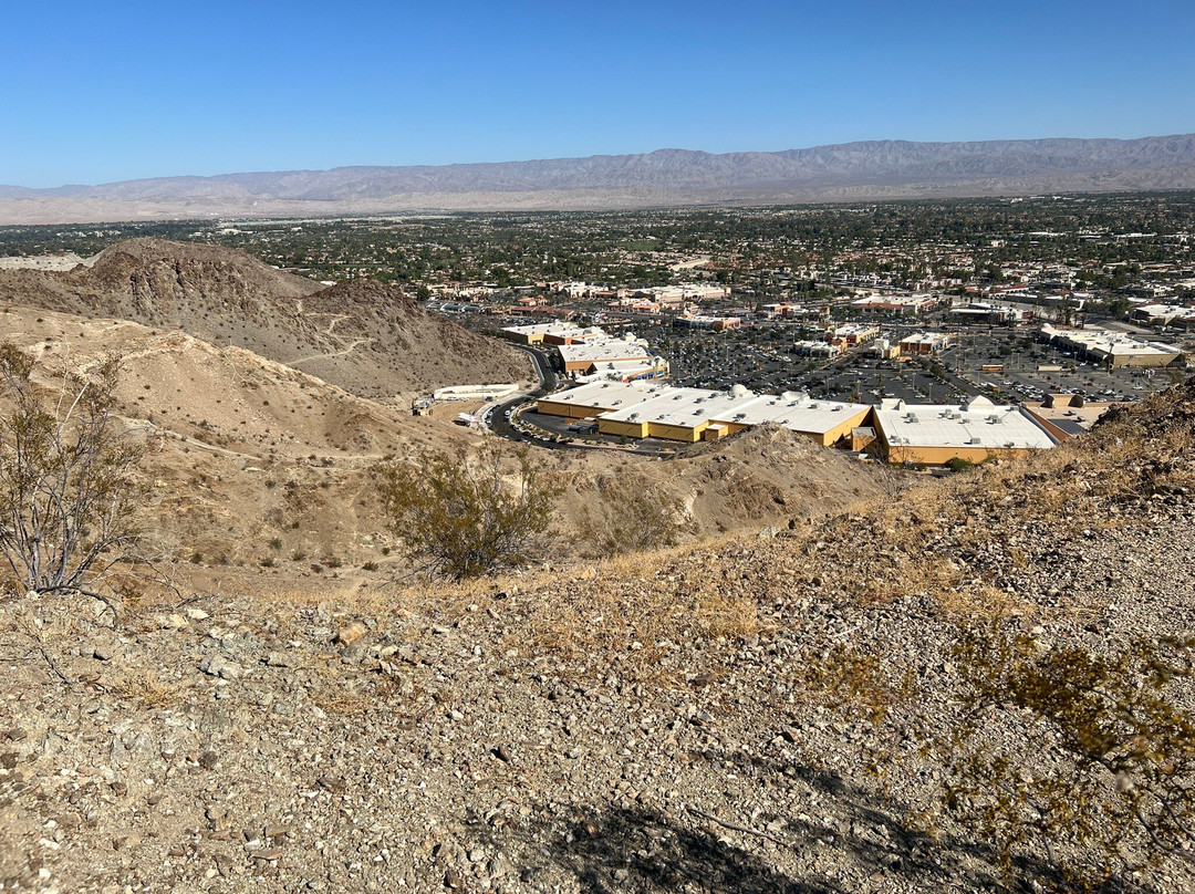 Bump and Grind Trail-棕榈沙漠必去景点