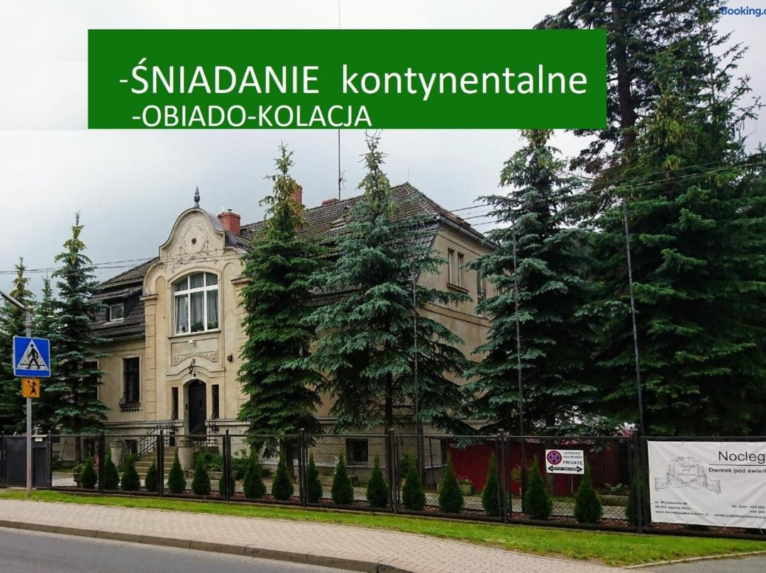 Dworek Pod świerkami