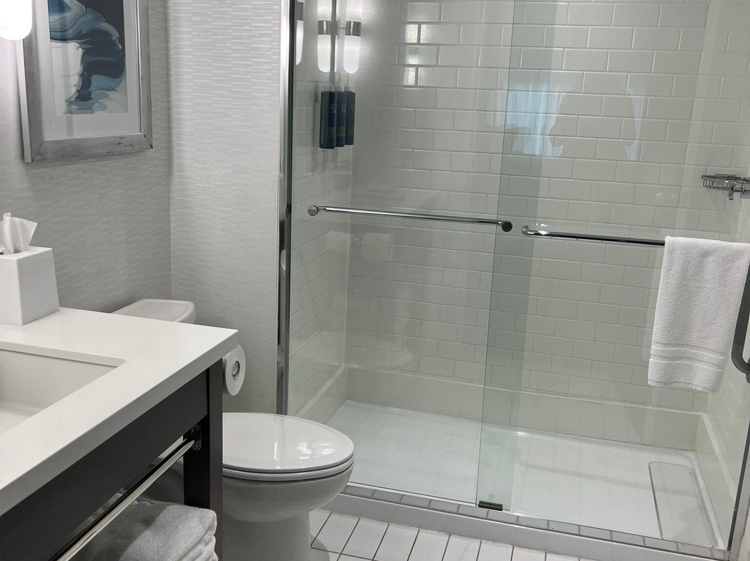 Four Points by Sheraton Hotel & Conference Centre Gatineau-Ottawa主图