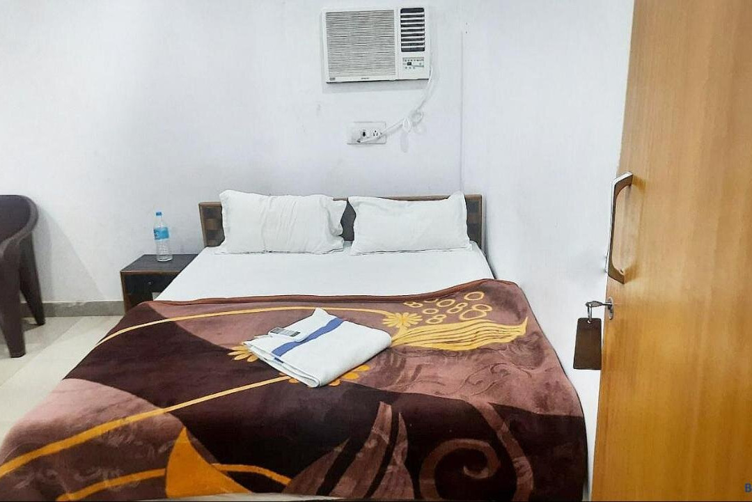 HOTEL RAJ GANGA