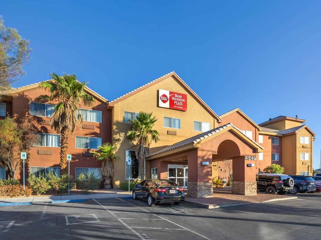 北拉斯维加斯酒店住宿-Best Western Plus North Las Vegas Inn & Suites