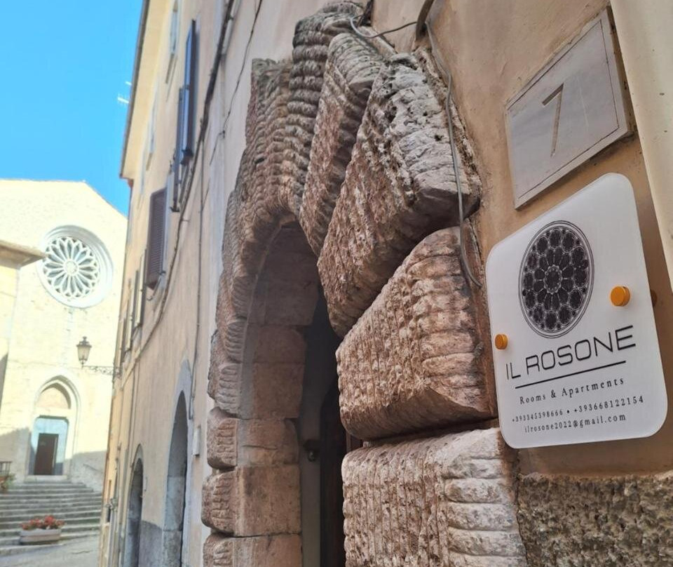 Il Rosone - Rooms&Apartments