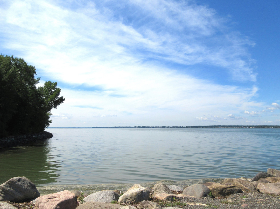 Becquets River Park (Natural Site)-Saint-Pierre-les-Becquets必去景点