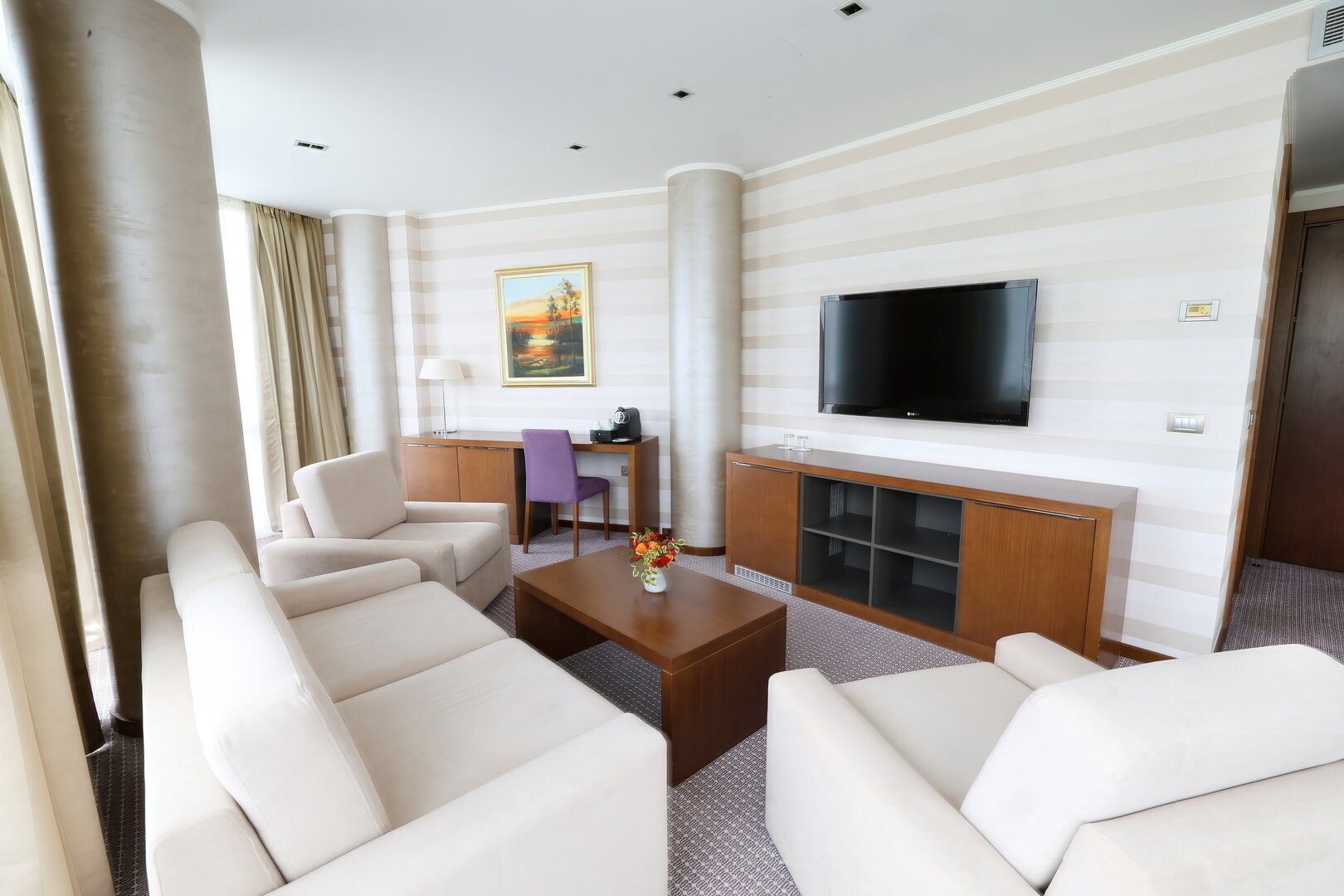 Hotel Premier Aqua-官方