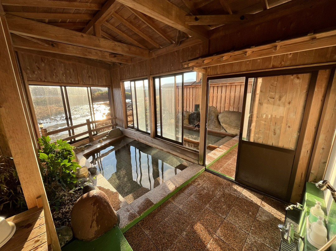 Kawagiri no Yu-盐谷町必去景点